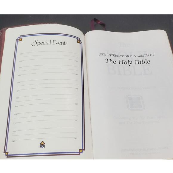 New International Version Holy Bible Reference Zondervan 1988 - Picture 9 of 11